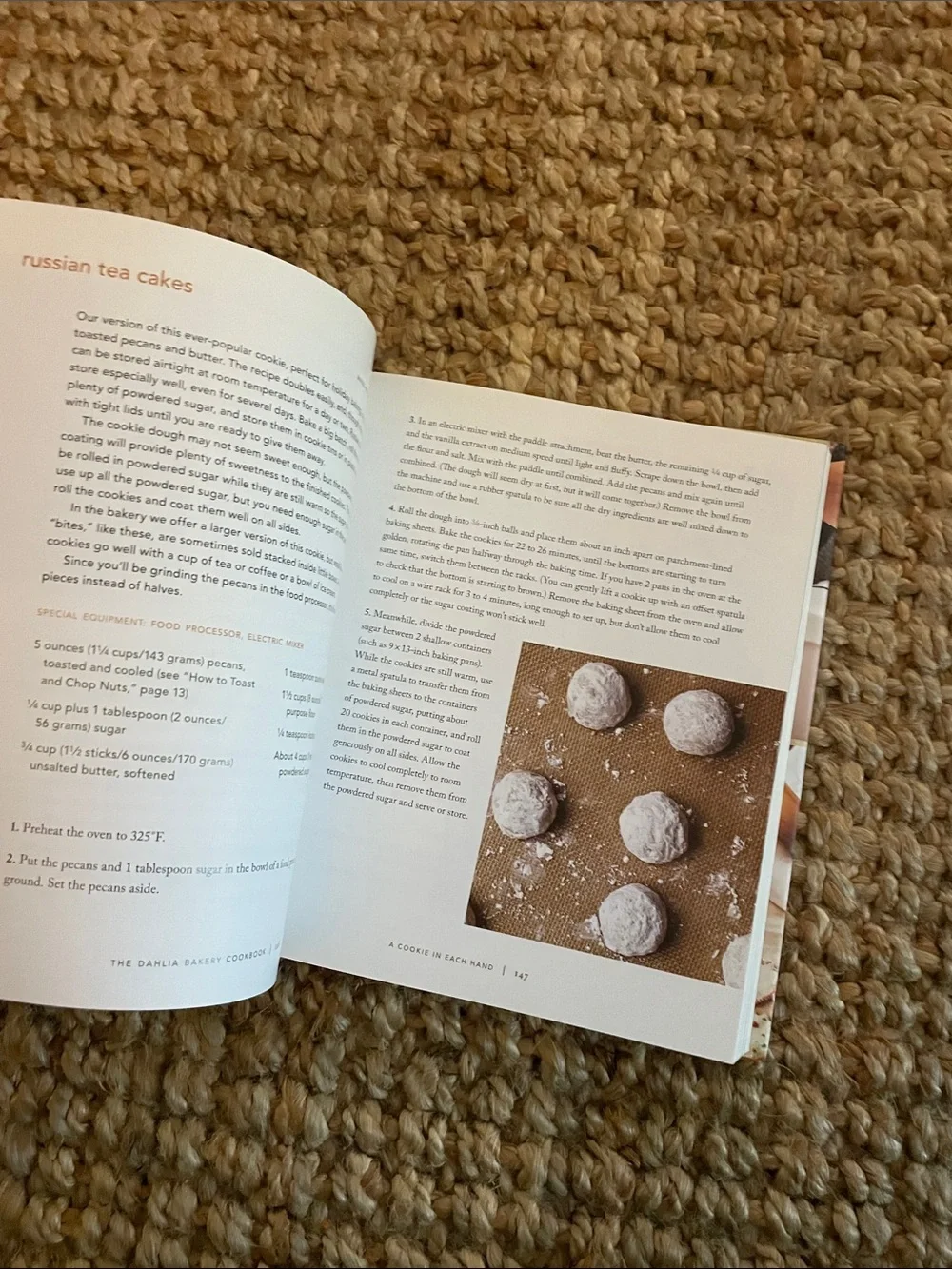 The Dahlia Bakery Cookbook by - Cream Cover
